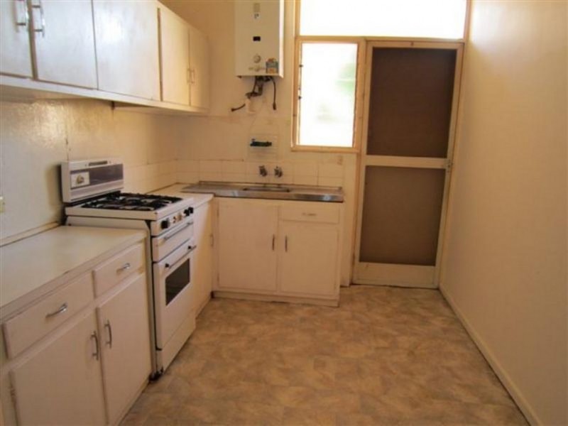 2/51 Woolton Ave, Thornbury VIC 3071