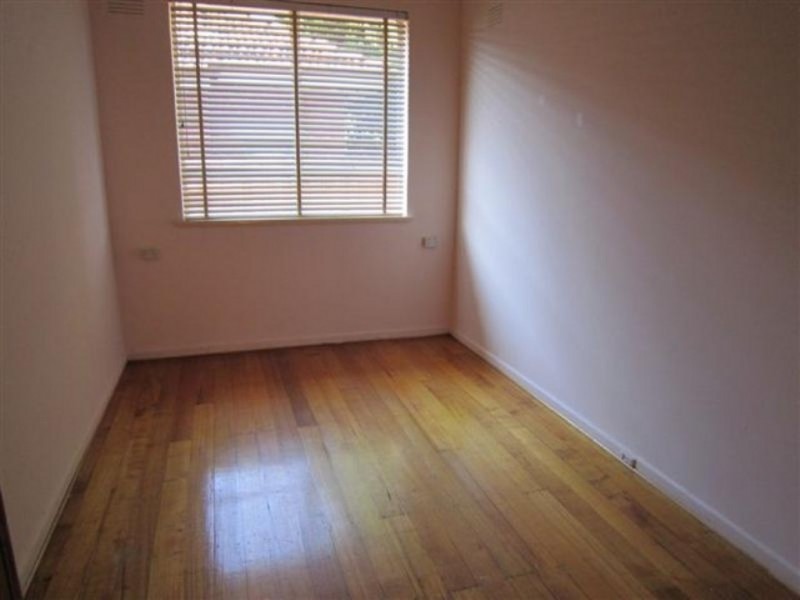 2/51 Woolton Ave, Thornbury VIC 3071