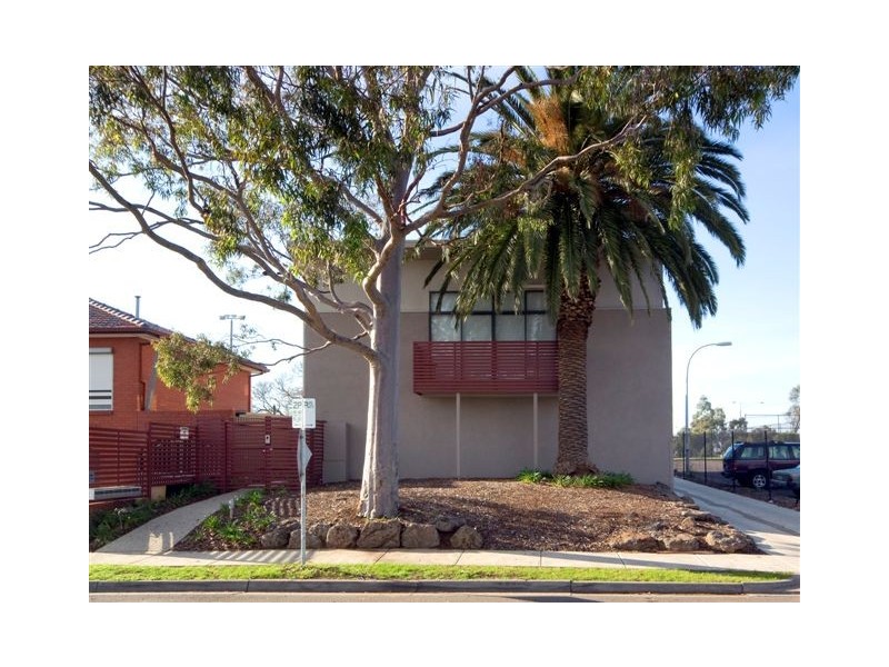 3/2 South Street, Preston VIC 3072