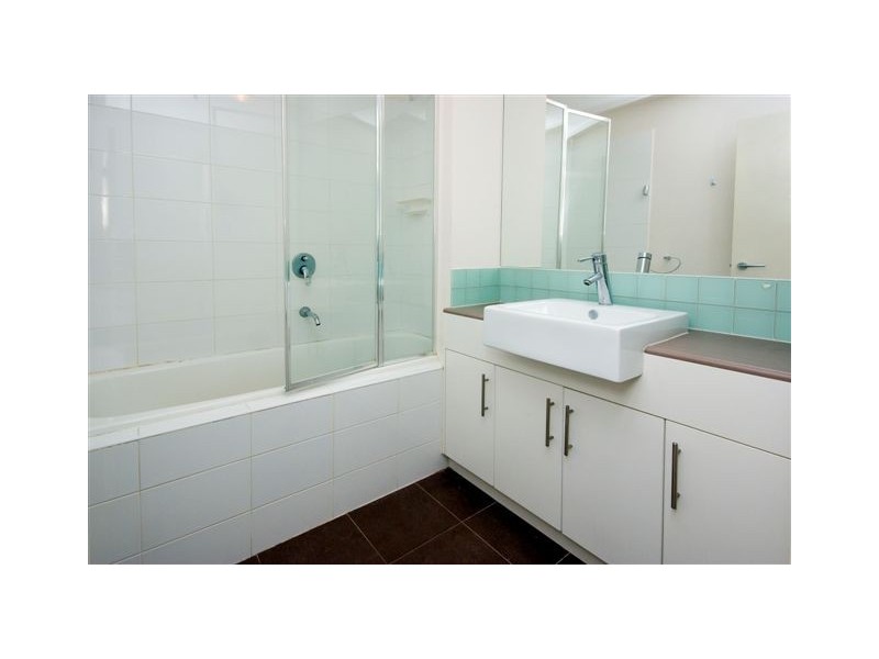 3/2 South Street, Preston VIC 3072