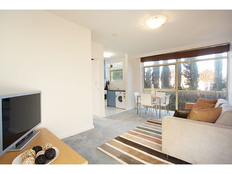 12/210 Clarke  Street, Northcote VIC 3070