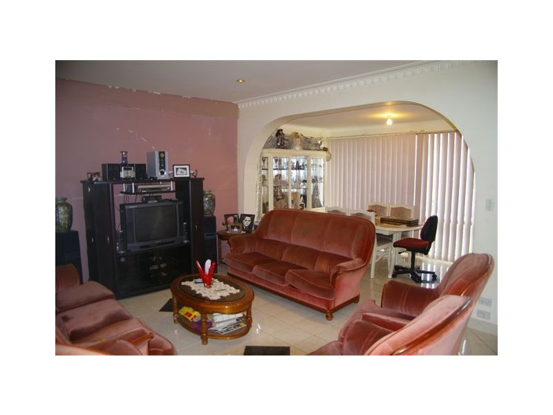 15 Interlaken Parade, Rosanna VIC 3084