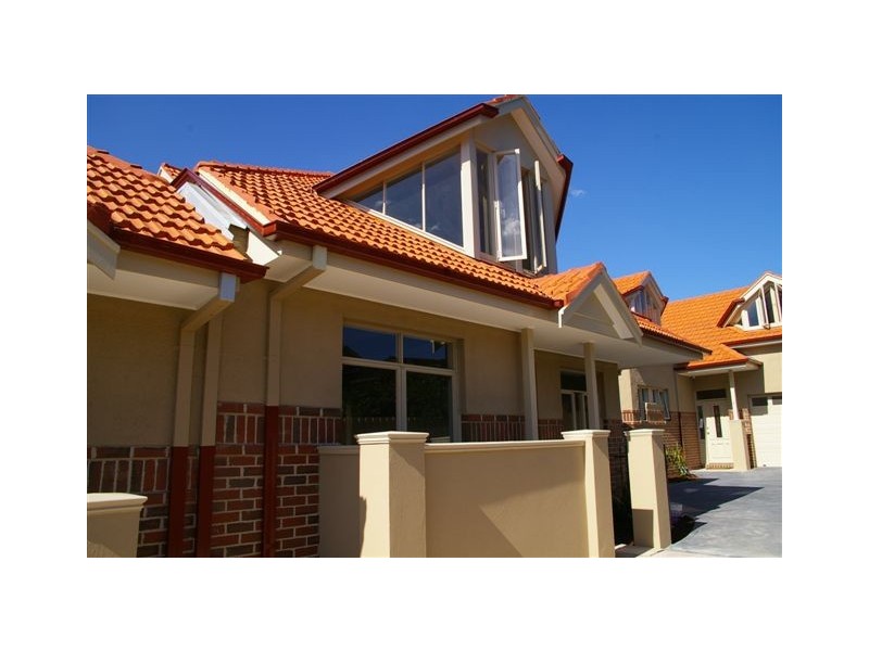 3/64 St Elmo Road, Ivanhoe VIC 3079