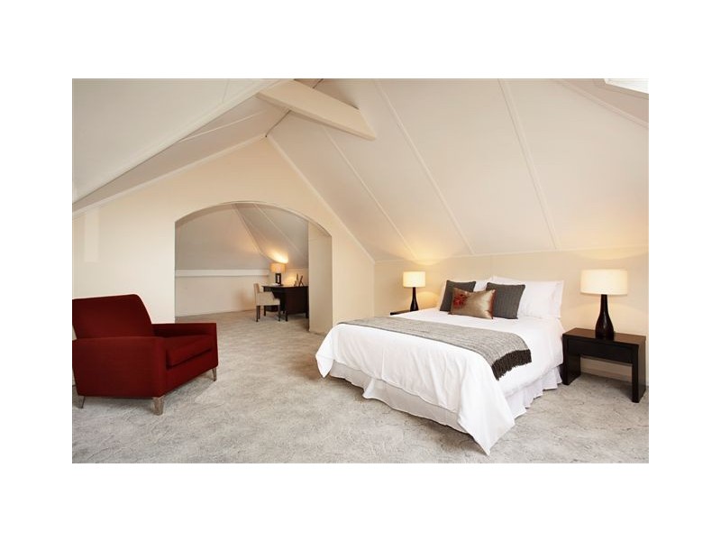 54-56 Normanby Avenue, Thornbury VIC 3071