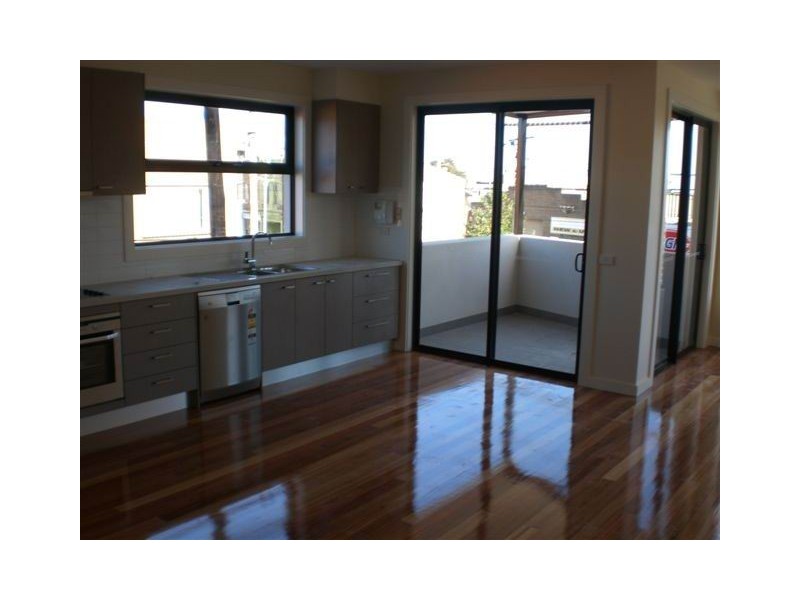 1/140 Plenty Road, Preston VIC 3072