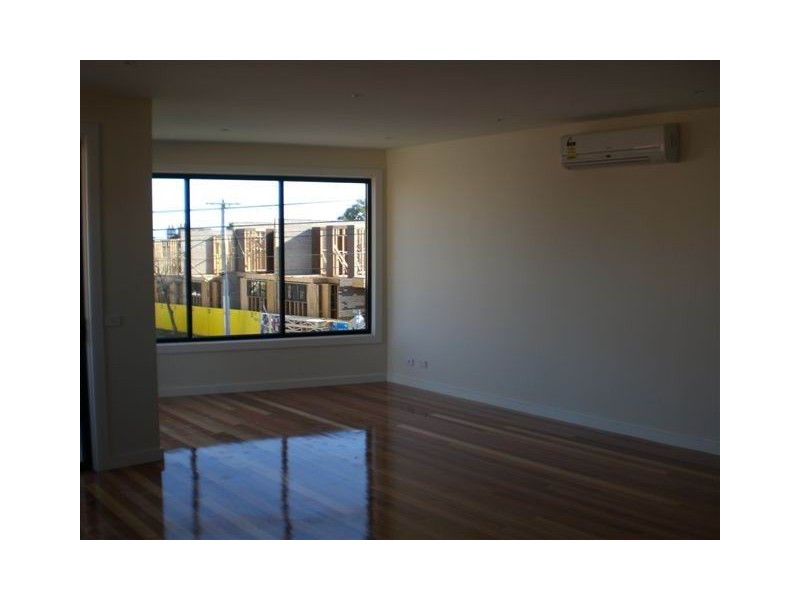 1/140 Plenty Road, Preston VIC 3072