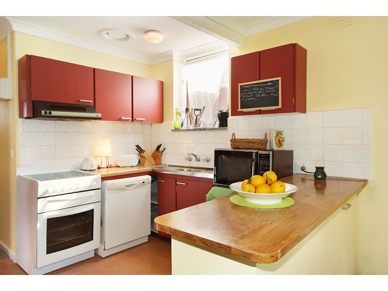 8/2 Albion Street, Brunswick East VIC 3057
