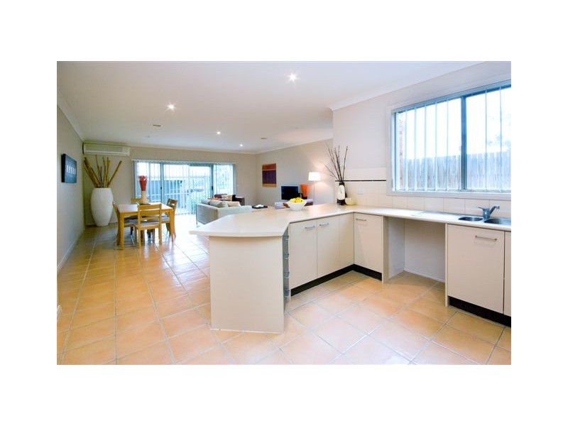 3/68  Collins Street, Thornbury VIC 3071