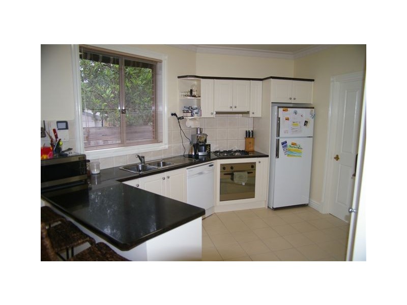 3/95 Dresden Street, Heidelberg Heights VIC 3081