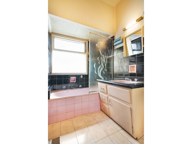 2 Peel Street, Northcote VIC 3070