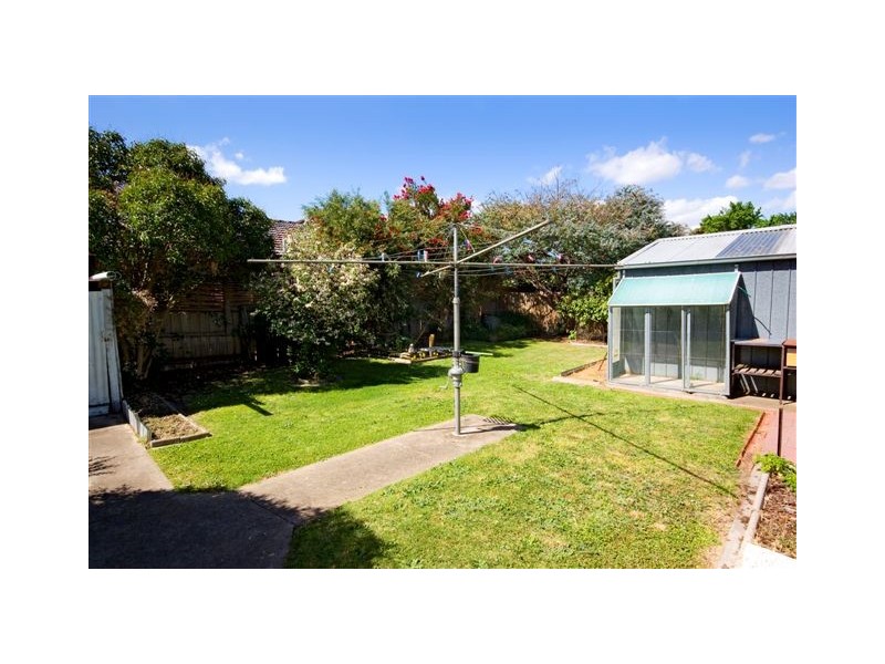 2  Rayner Court, Preston West VIC 3072