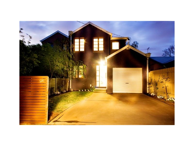 9 A Yarana Road, Alphington VIC 3078