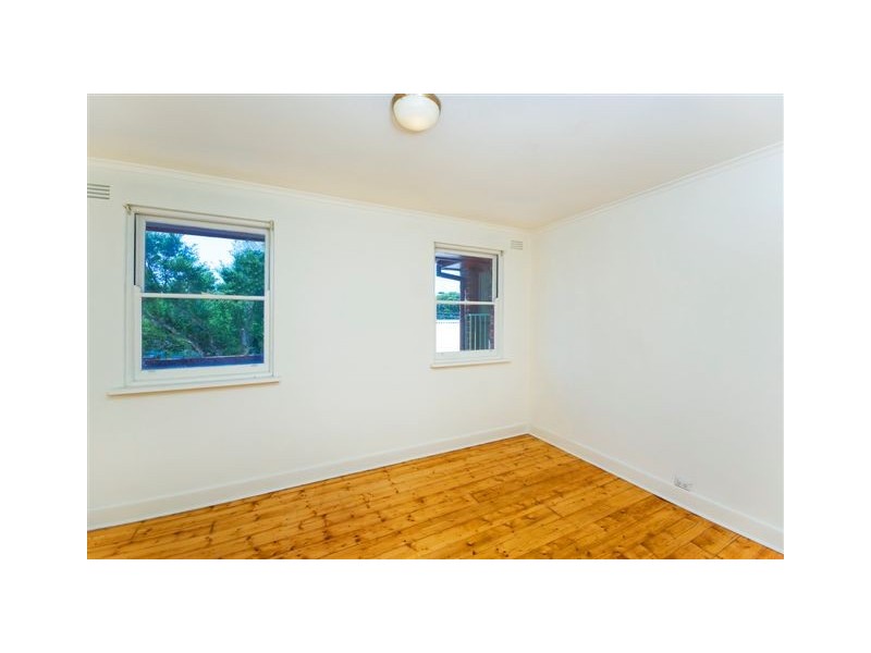 321 A  Victoria Road, Thornbury VIC 3071