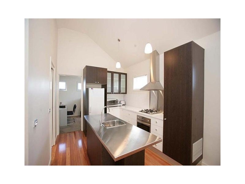 74 Victoria Road, Northcote VIC 3070