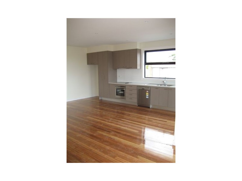 140 Plenty Road, Preston VIC 3072