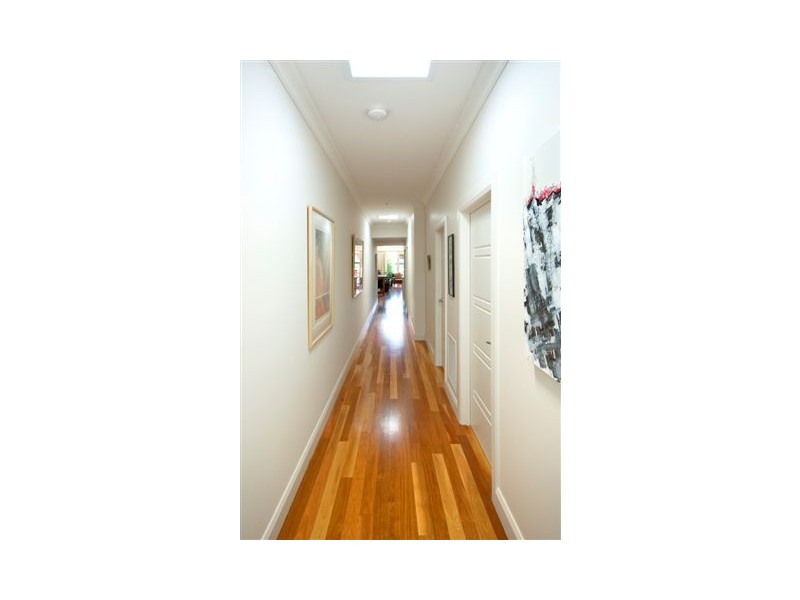 34 Beavers Road, Northcote VIC 3070