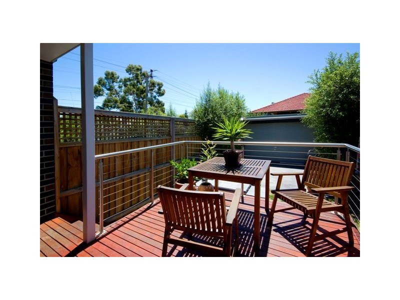 34 Beavers Road, Northcote VIC 3070