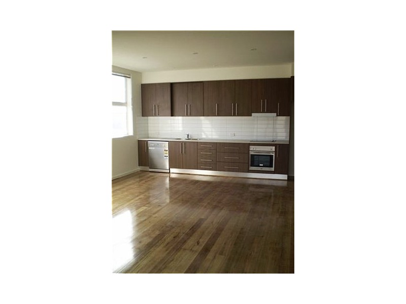 8/99 Helen Street, Northcote VIC 3070