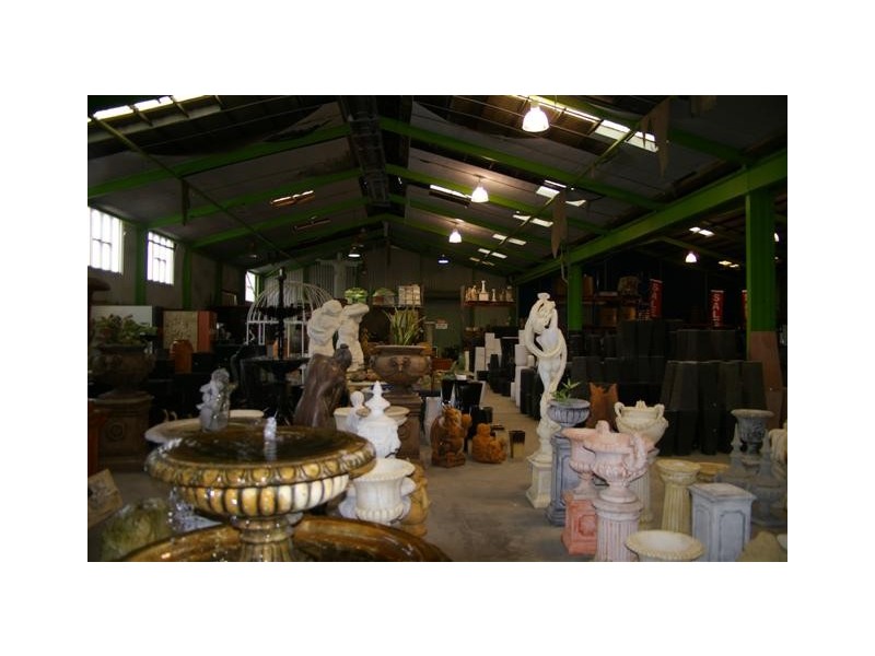 72 – 76  Albert Street, Preston VIC 3072