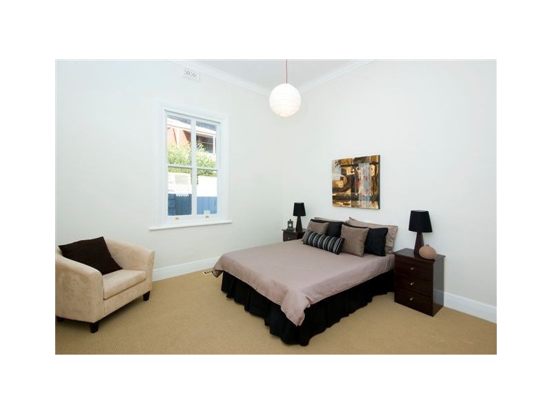 19 Passfield Street, Brunswick VIC 3056