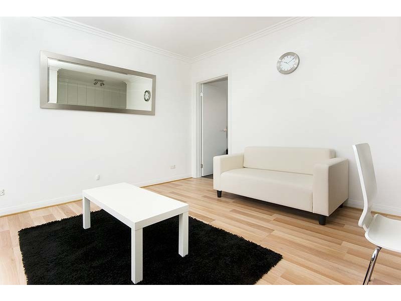 1/5  Emmaline Street, Northcote VIC 3070