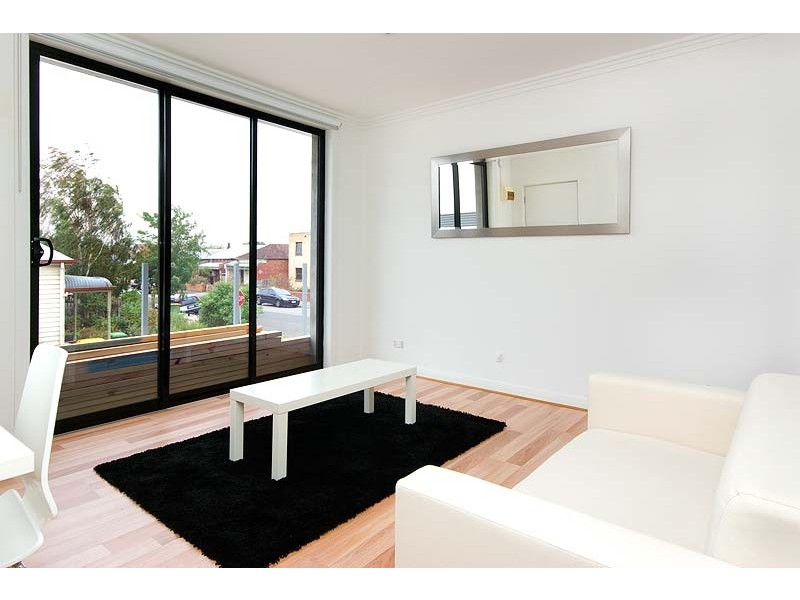 1/5  Emmaline Street, Northcote VIC 3070