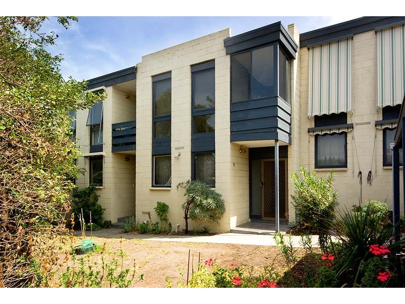 3/56 Dundas Street, Thornbury VIC 3071