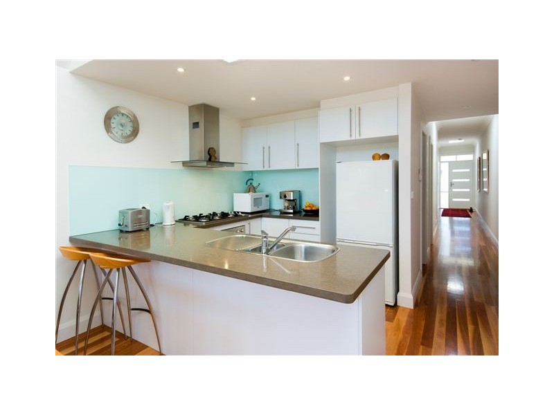 34 Beavers Road, Northcote VIC 3070