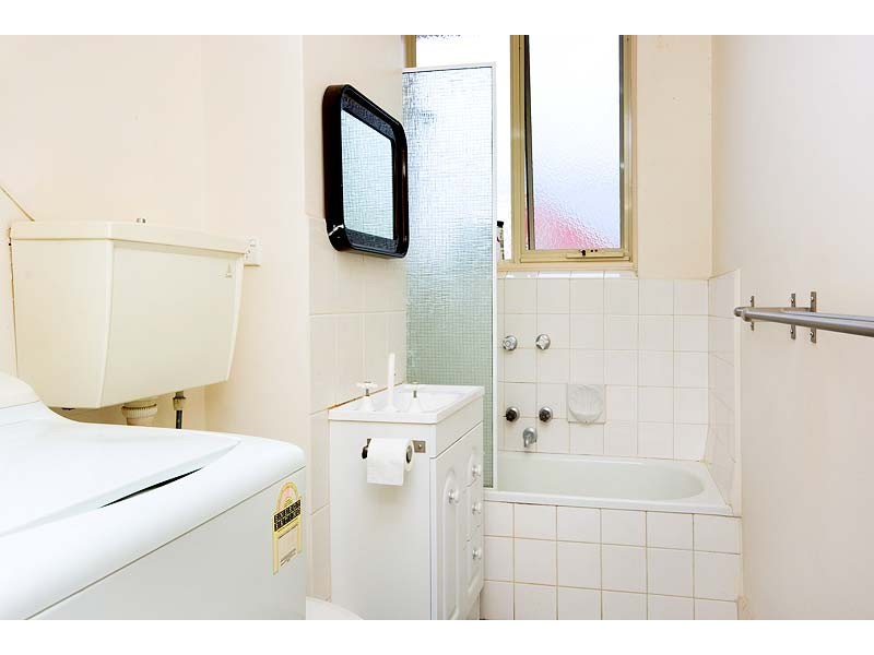 8/99 Ballantyne Street, Thornbury VIC 3071