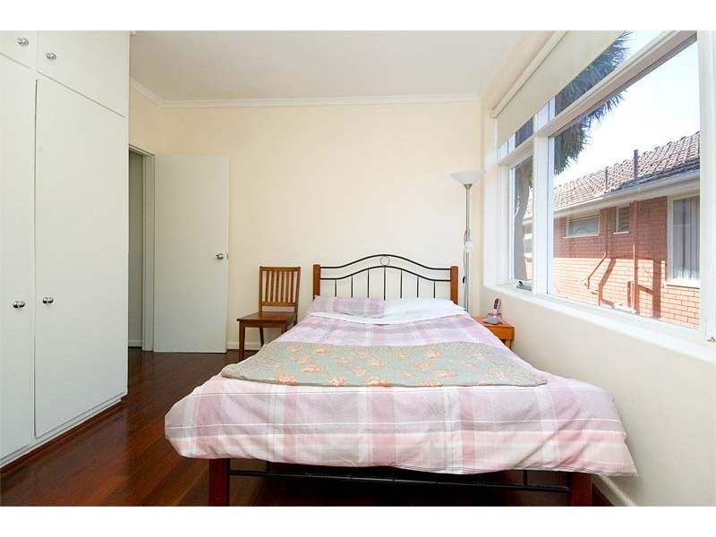 9/9  Hammond Street, Thornbury VIC 3071