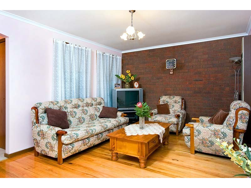 3/60 Purinuan Road, Reservoir VIC 3073