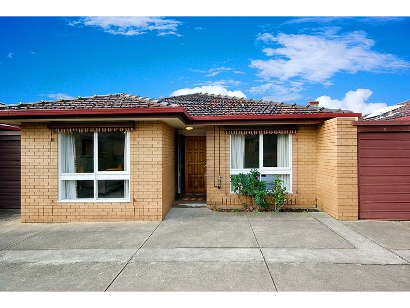2/121  Darebin Road, Thornbury VIC 3071