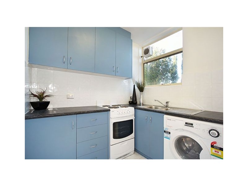 12/210 Clarke Street, Northcote VIC 3070
