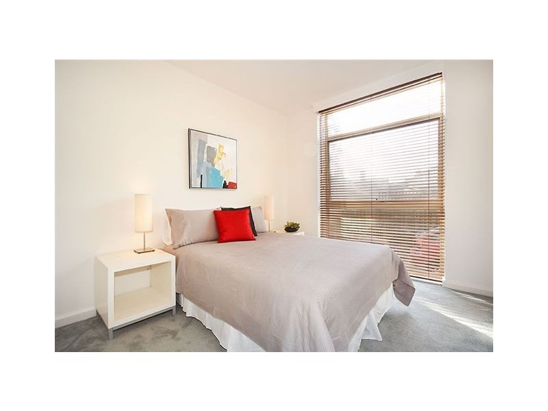 12/210 Clarke Street, Northcote VIC 3070