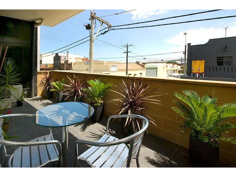 2/414 High Street, Northcote VIC 3070