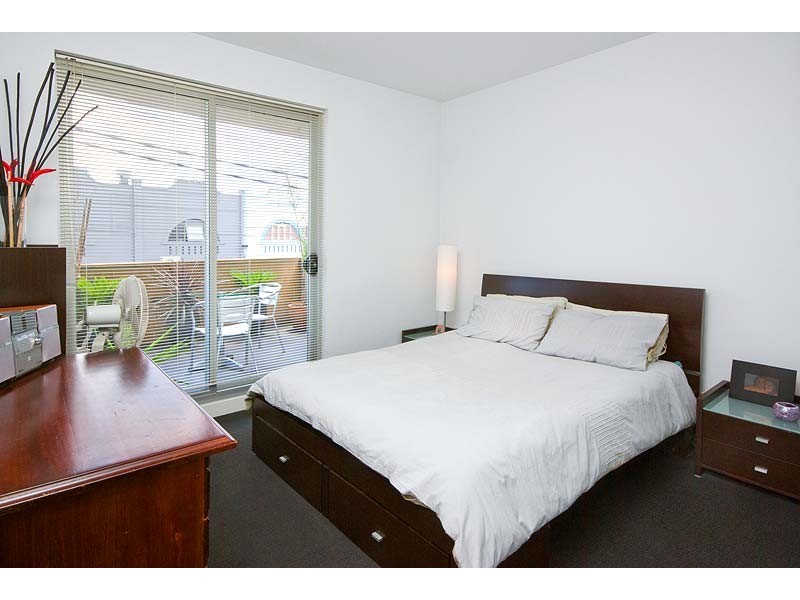 2/414 High Street, Northcote VIC 3070