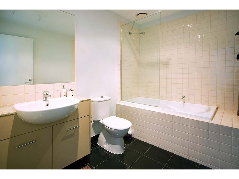 2/414 High Street, Northcote VIC 3070