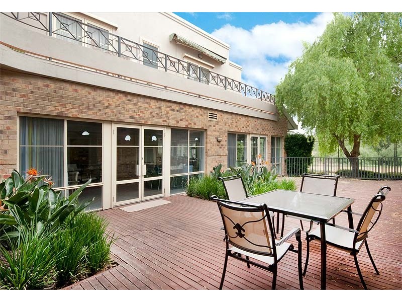 26/25 Veronica Street, Northcote VIC 3070