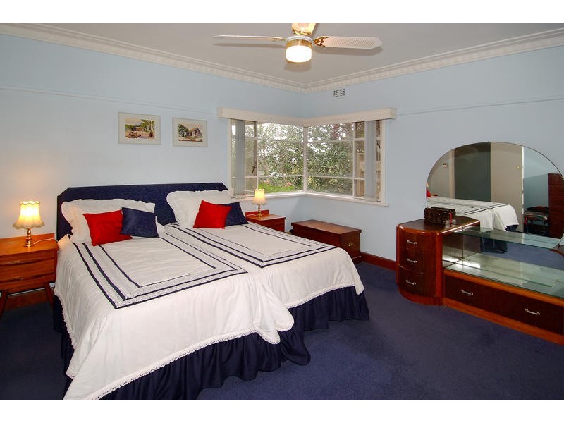 72 Newman Street, Thornbury VIC 3071