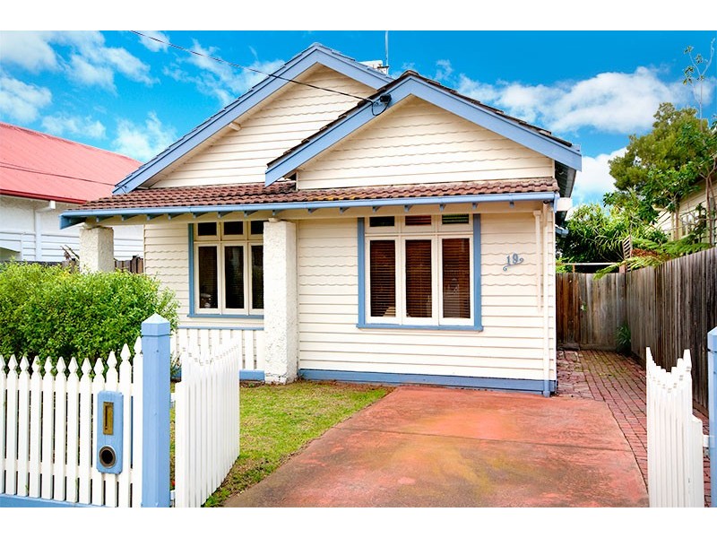 19 Carlisle Street, Preston VIC 3072