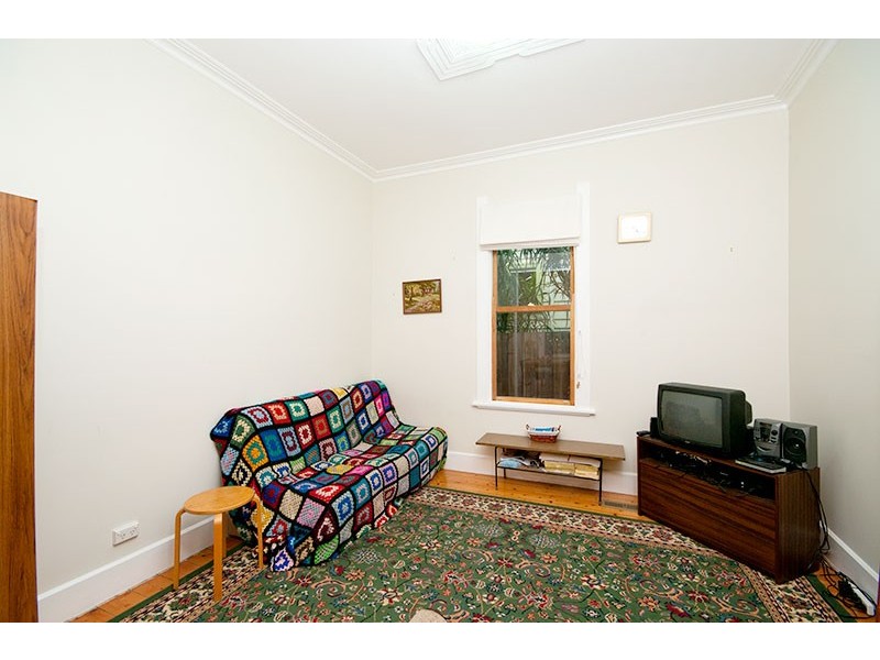 19 Carlisle Street, Preston VIC 3072