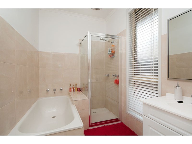 16 Opal Street, Preston VIC 3072