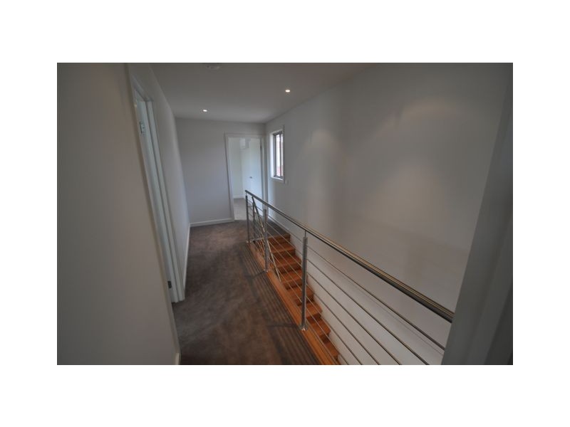 1/43 Hobbs Crescent, Reservoir VIC 3073