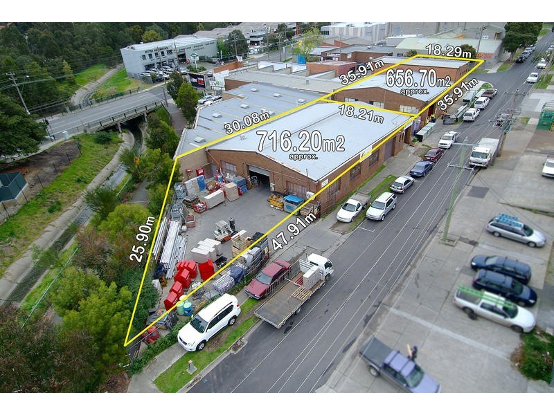 2 Lytton Street, Burwood VIC 3125