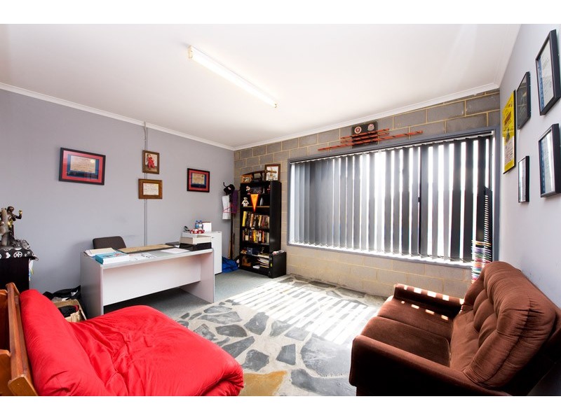 734-736 Plenty Road, Reservoir VIC 3073