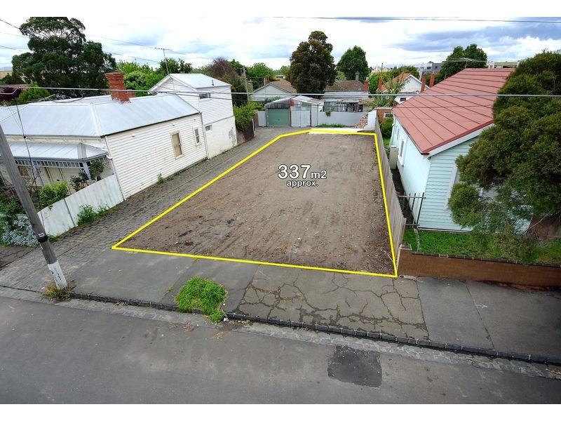 10 Ashmore Street, Brunswick VIC 3056