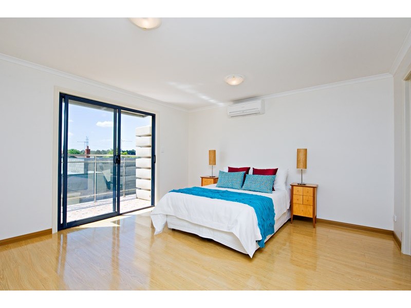1/142 Nicholson Street, Coburg VIC 3058