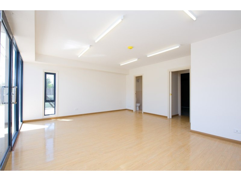 1/142 Nicholson Street, Coburg VIC 3058