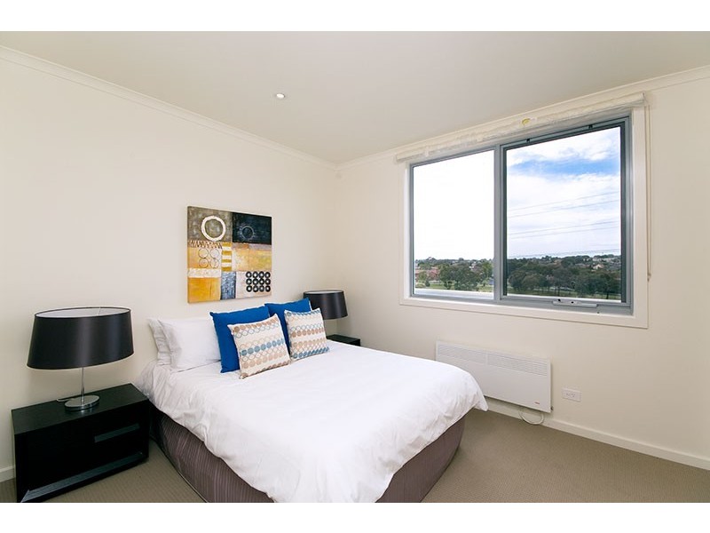 305C, 1 Manna Gum Court, Coburg VIC 3058