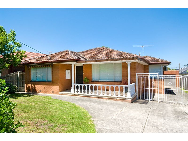 5 Winston Street, Lalor VIC 3075
